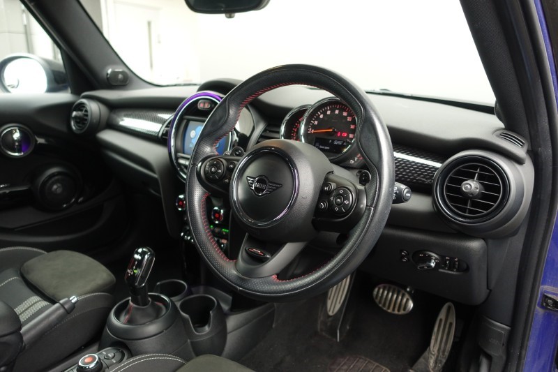 2019 (69) MINI HATCHBACK 2.0 Cooper S Sport II 5dr Auto 5722234