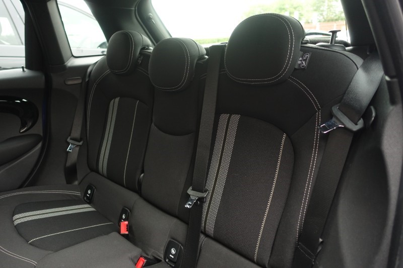 2019 (69) MINI HATCHBACK 2.0 Cooper S Sport II 5dr Auto 5722244