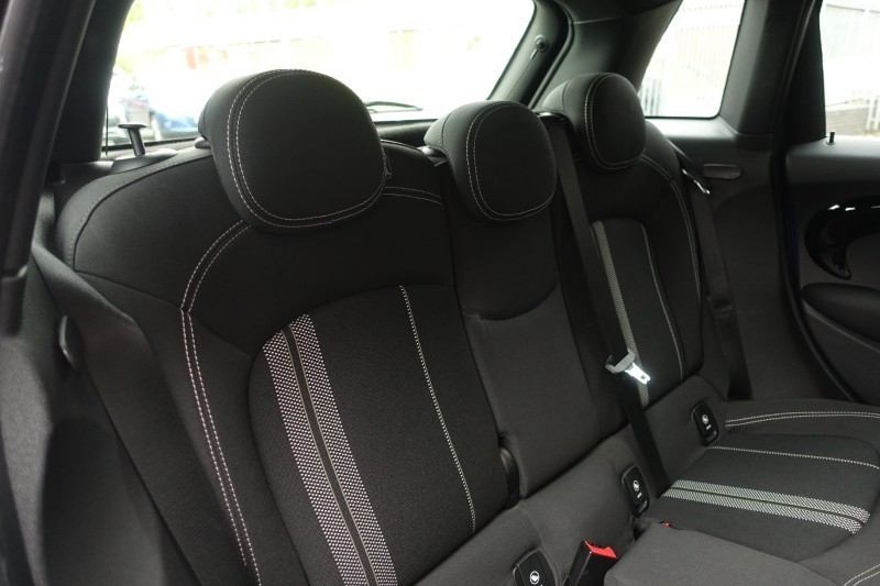 2019 (69) MINI HATCHBACK 2.0 Cooper S Sport II 5dr Auto 5722241