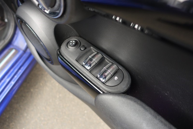 2019 (69) MINI HATCHBACK 2.0 Cooper S Sport II 5dr Auto 5722238