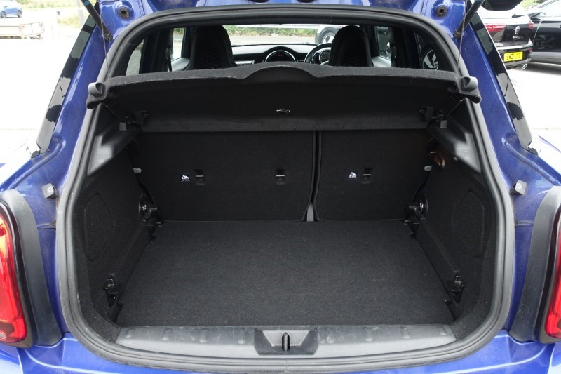 2019 (69) MINI HATCHBACK 2.0 Cooper S Sport II 5dr Auto 5722206