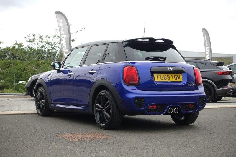 2019 (69) MINI HATCHBACK 2.0 Cooper S Sport II 5dr Auto 5722198