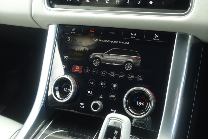 2020 (70) LAND ROVER RANGE ROVER SPORT 5.0 V8 S/C 575 SVR 5dr Auto 5698498