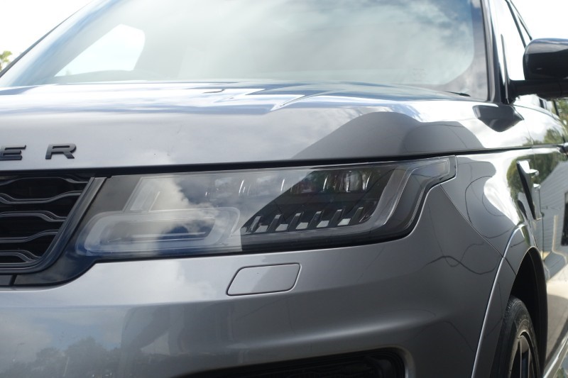 2020 (70) LAND ROVER RANGE ROVER SPORT 5.0 V8 S/C 575 SVR 5dr Auto 5698487