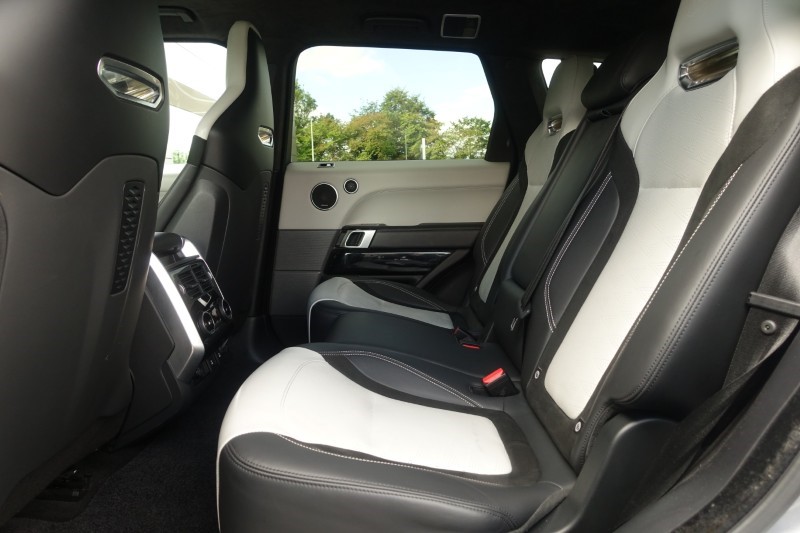 2020 (70) LAND ROVER RANGE ROVER SPORT 5.0 V8 S/C 575 SVR 5dr Auto 5698457