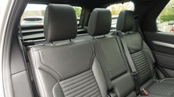 2023 (23) LAND ROVER DISCOVERY 3.0 D300 R-Dynamic HSE 5dr Auto 5896243