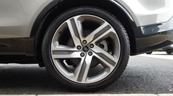 2023 (23) LAND ROVER DISCOVERY 3.0 D300 R-Dynamic HSE 5dr Auto 5896216