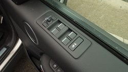 2023 (23) LAND ROVER DISCOVERY 3.0 D300 R-Dynamic HSE 5dr Auto 5896240