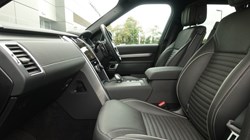 2023 (23) LAND ROVER DISCOVERY 3.0 D300 R-Dynamic HSE 5dr Auto 5896192