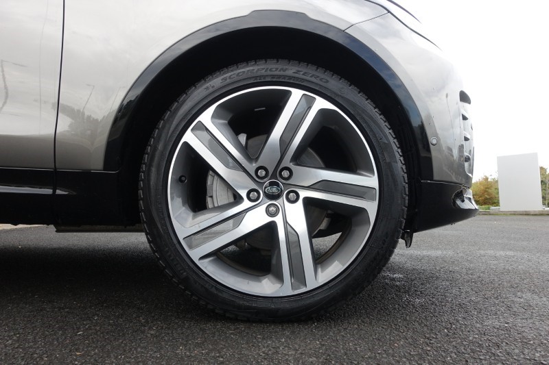 2023 (23) LAND ROVER DISCOVERY 3.0 D300 R-Dynamic HSE 5dr Auto 5896197