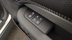 2023 (23) LAND ROVER DISCOVERY 3.0 D300 R-Dynamic HSE 5dr Auto 5896238