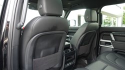 2023 (73) LAND ROVER DEFENDER 3.0 D250 X-Dynamic SE 110 5dr Auto 5713518