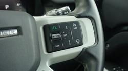 2023 (73) LAND ROVER DEFENDER 3.0 D250 X-Dynamic SE 110 5dr Auto 5713495