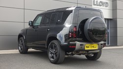2023 (73) LAND ROVER DEFENDER 3.0 D250 X-Dynamic SE 110 5dr Auto 5713467