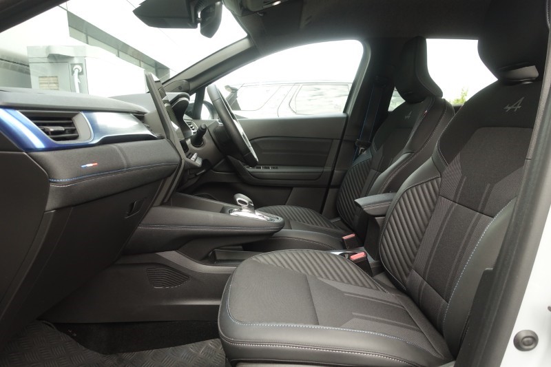 2025 (25) RENAULT SYMBIOZ 1.6 E-Tech FHEV 145 Techno Esprit Alpine 5dr Auto 5712700