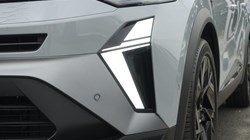 2025 (25) RENAULT SYMBIOZ 1.6 E-Tech FHEV 145 Techno Esprit Alpine 5dr Auto 5712730