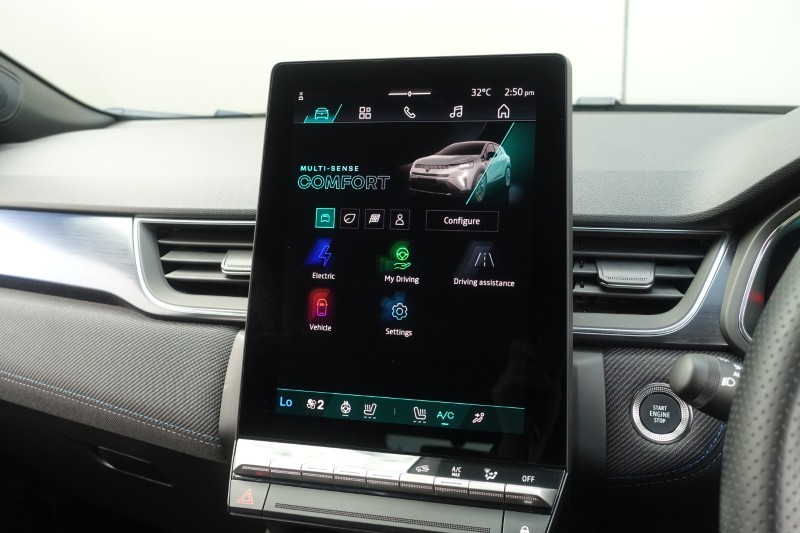 2025 (25) RENAULT SYMBIOZ 1.6 E-Tech FHEV 145 Techno Esprit Alpine 5dr Auto 5712735