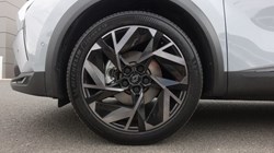 2025 (25) RENAULT SYMBIOZ 1.6 E-Tech FHEV 145 Techno Esprit Alpine 5dr Auto 5712727