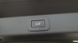 2025 (25) LAND ROVER RANGE ROVER SPORT 3.0 D250 Edition 5dr Auto 5716559