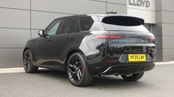 2025 (25) LAND ROVER RANGE ROVER SPORT 3.0 D250 Edition 5dr Auto 1