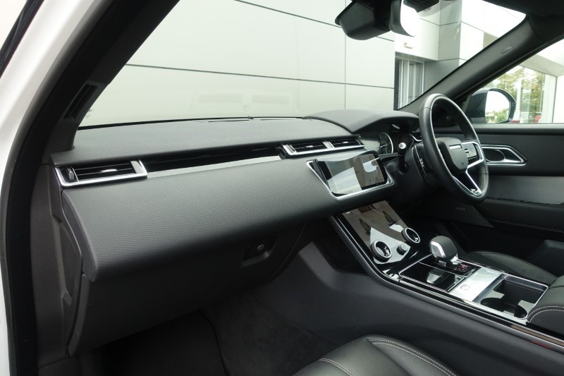 2023 (23) LAND ROVER RANGE ROVER VELAR 2.0 D200 Edition 5dr Auto 5754267