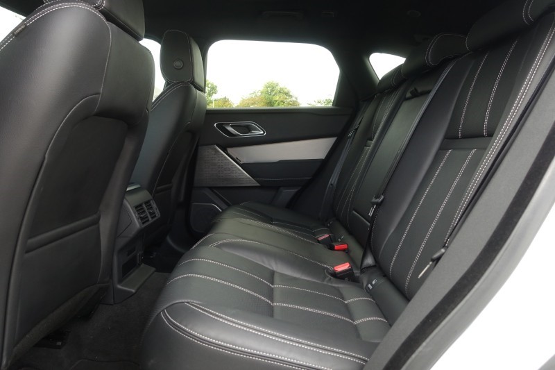 2023 (23) LAND ROVER RANGE ROVER VELAR 2.0 D200 Edition 5dr Auto 5754210
