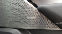 2023 (23) LAND ROVER RANGE ROVER VELAR 2.0 D200 Edition 5dr Auto 5754257
