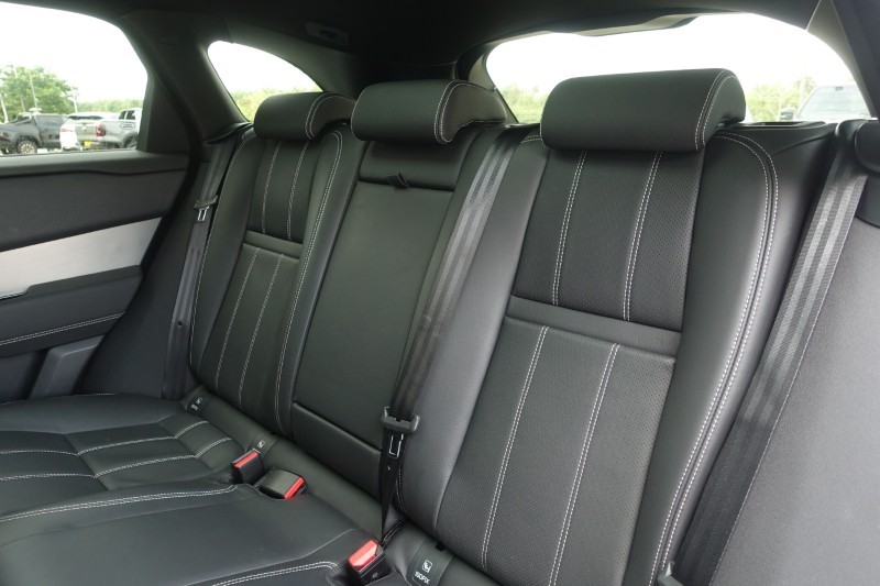 2023 (23) LAND ROVER RANGE ROVER VELAR 2.0 D200 Edition 5dr Auto 5754265