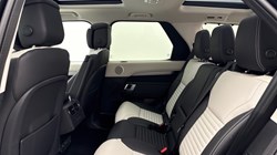 2025 (25) LAND ROVER DISCOVERY 3.0 D350 Dynamic HSE 5dr Auto 5737490
