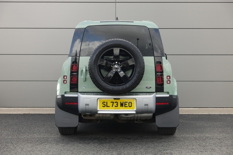2023 (73) LAND ROVER DEFENDER 3.0 D300 75th Limited Edition 90 3dr Auto 5729307