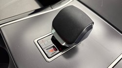 2024 (74) LAND ROVER RANGE ROVER VELAR 2.0 D200 MHEV Dynamic HSE 5dr Auto 5739292