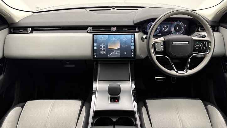 2024 (74) LAND ROVER RANGE ROVER VELAR 2.0 D200 MHEV Dynamic HSE 5dr Auto 5739288