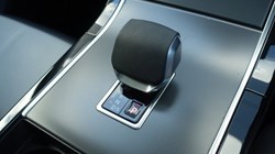 2024 (74) LAND ROVER RANGE ROVER VELAR 2.0 D200 MHEV Dynamic HSE 5dr Auto 5823579