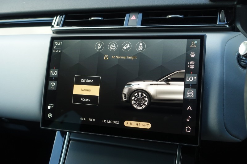 2024 (74) LAND ROVER RANGE ROVER VELAR 2.0 D200 MHEV Dynamic HSE 5dr Auto 5823605