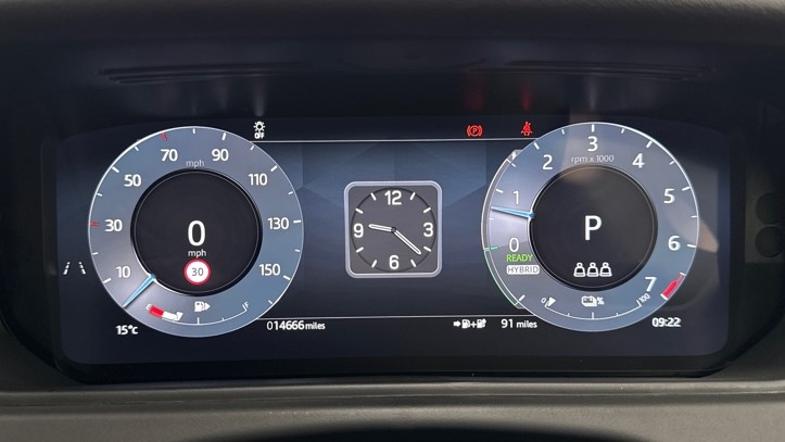 2024 (24) LAND ROVER RANGE ROVER VELAR 2.0 P400e Dynamic HSE 5dr Auto 5739448