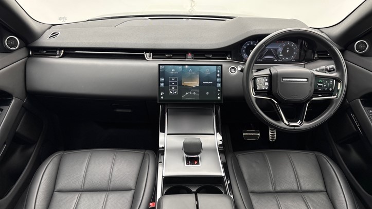 2024 (24) LAND ROVER RANGE ROVER EVOQUE 1.5 P300e Dynamic HSE 5dr Auto 5738377