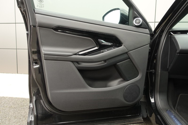 2024 (24) LAND ROVER RANGE ROVER EVOQUE 1.5 P300e Dynamic HSE 5dr Auto 5838634