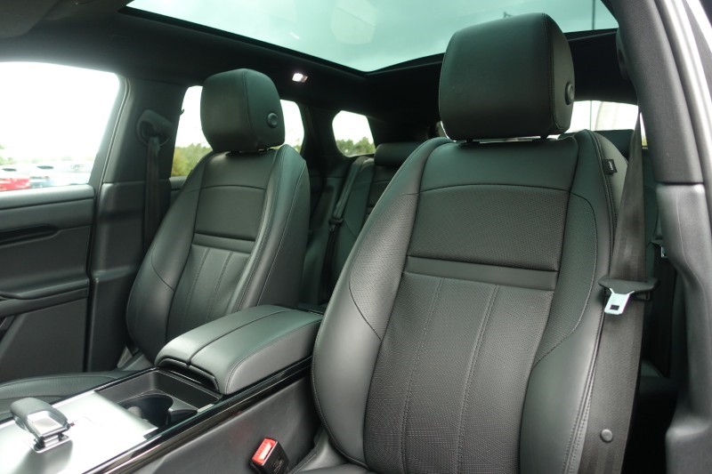 2024 (24) LAND ROVER RANGE ROVER EVOQUE 1.5 P300e Dynamic HSE 5dr Auto 5838637