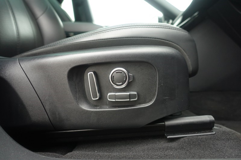 2024 (24) LAND ROVER RANGE ROVER EVOQUE 1.5 P300e Dynamic HSE 5dr Auto 5838622