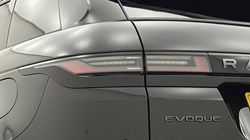 2024 (24) LAND ROVER RANGE ROVER EVOQUE 1.5 P300e Dynamic HSE 5dr Auto 5738387