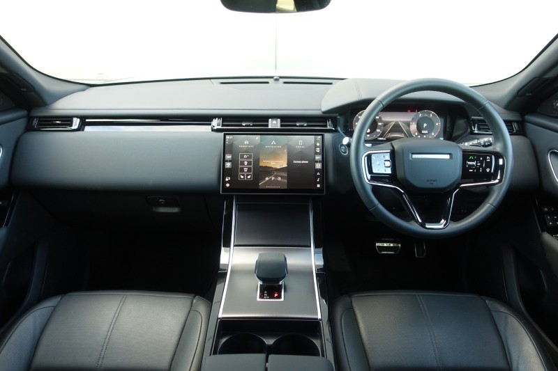 2025 (25) LAND ROVER RANGE ROVER VELAR 2.0 D200 MHEV Dynamic SE 5dr Auto 5830656