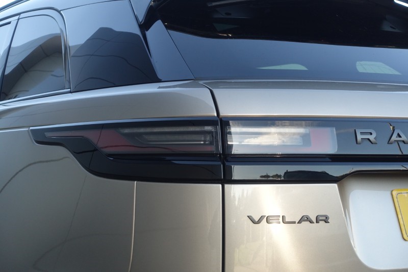 2025 (25) LAND ROVER RANGE ROVER VELAR 2.0 D200 MHEV Dynamic SE 5dr Auto 5830666