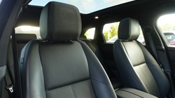 2025 (25) LAND ROVER RANGE ROVER VELAR 2.0 D200 MHEV Dynamic SE 5dr Auto 5830692