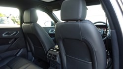 2025 (25) LAND ROVER RANGE ROVER VELAR 2.0 D200 MHEV Dynamic SE 5dr Auto 5830699