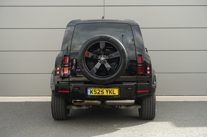 2025 (25) LAND ROVER DEFENDER 3.0 D350 X-Dynamic HSE 90 3dr Auto 5819166