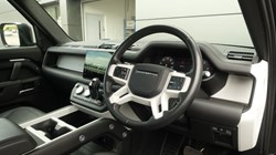 2025 (25) LAND ROVER DEFENDER 3.0 D350 X-Dynamic HSE 90 3dr Auto 5819205