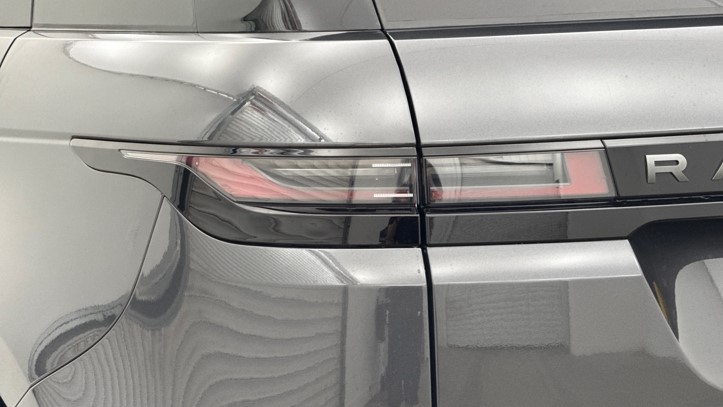 2025 (74) LAND ROVER RANGE ROVER EVOQUE 2.0 D200 Dynamic HSE 5dr Auto 5737931
