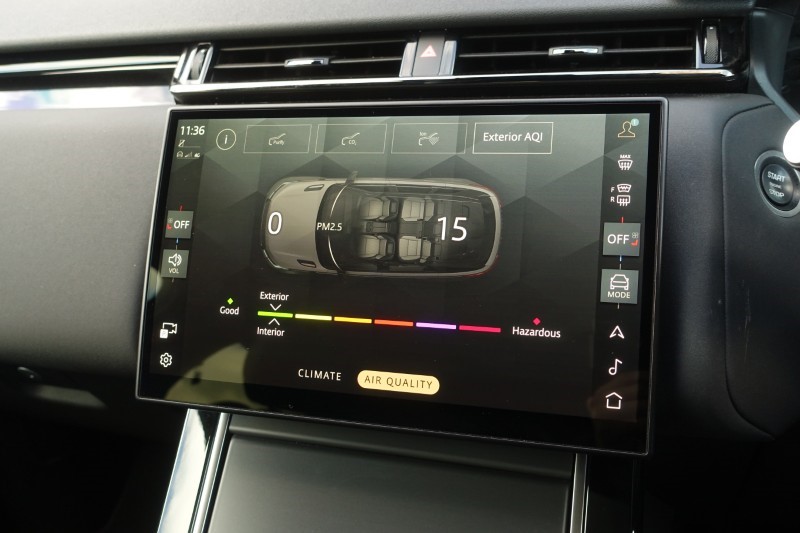 2024 (24) LAND ROVER RANGE ROVER VELAR 2.0 D200 MHEV Dynamic SE 5dr Auto 5830101