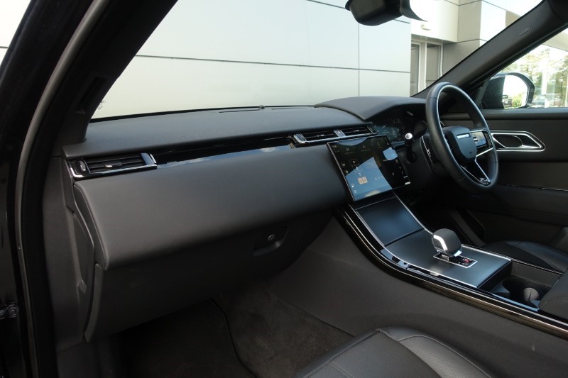 2024 (24) LAND ROVER RANGE ROVER VELAR 2.0 D200 MHEV Dynamic SE 5dr Auto 5830118
