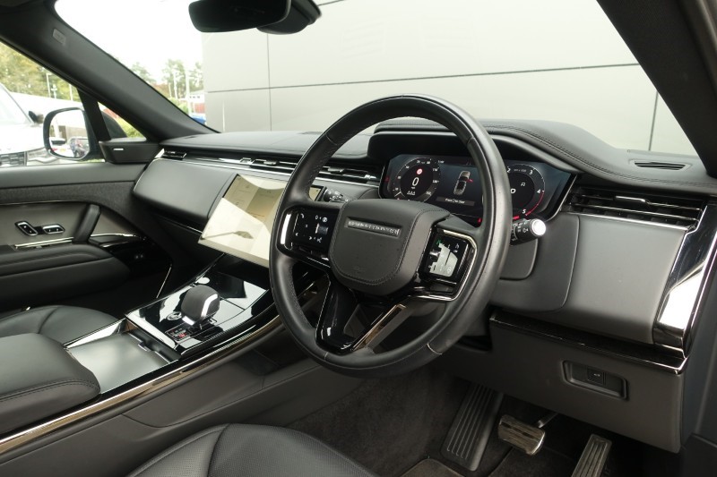 2024 (74) LAND ROVER RANGE ROVER SPORT 3.0 D300 Dynamic SE 5dr Auto 5833811